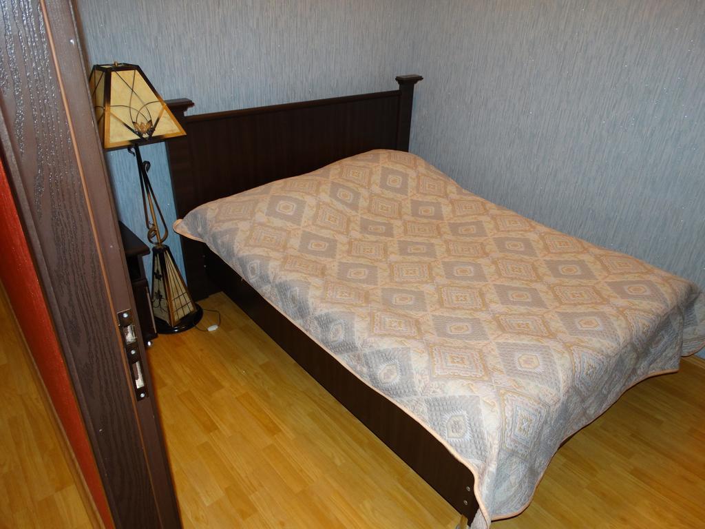 Hotel Sano Кутаиси Стая снимка
